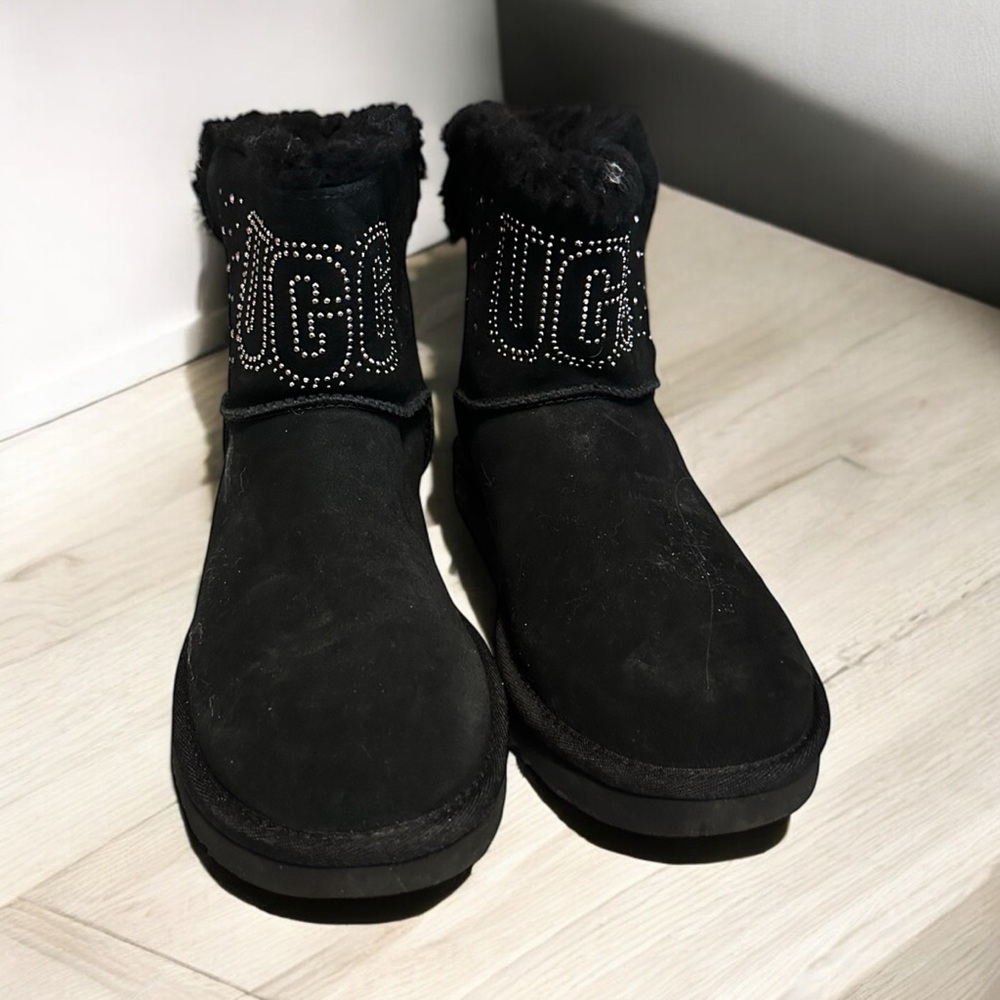 UGG Black Winter Boots with Cozy Lining